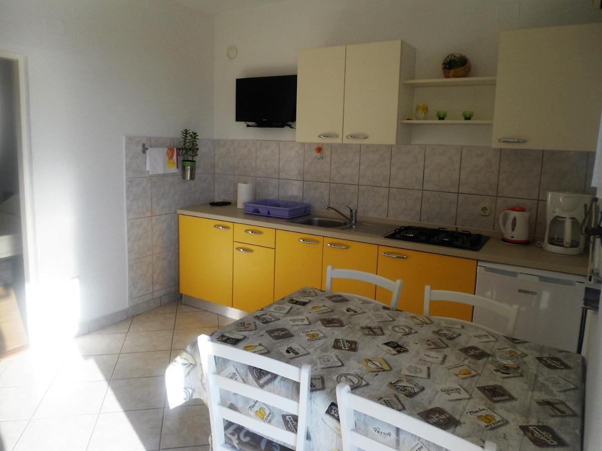 Guest House Pamela Senj  Εξωτερικό φωτογραφία