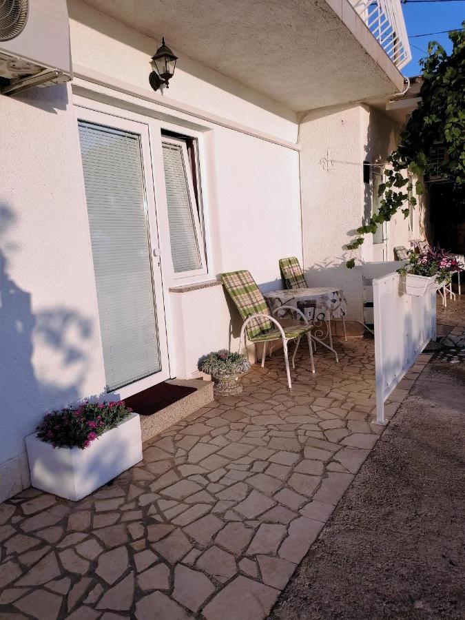 Guest House Pamela Senj  Εξωτερικό φωτογραφία